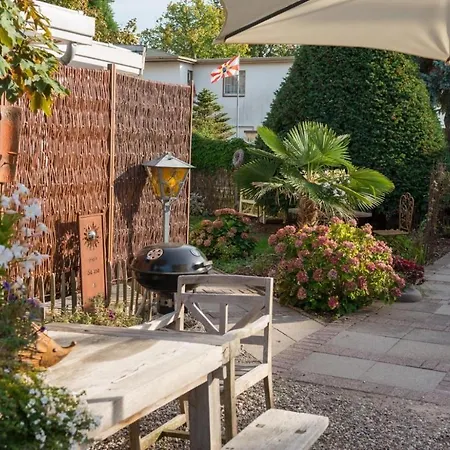 Altes Strandhus Casa Meeresbrise דירה